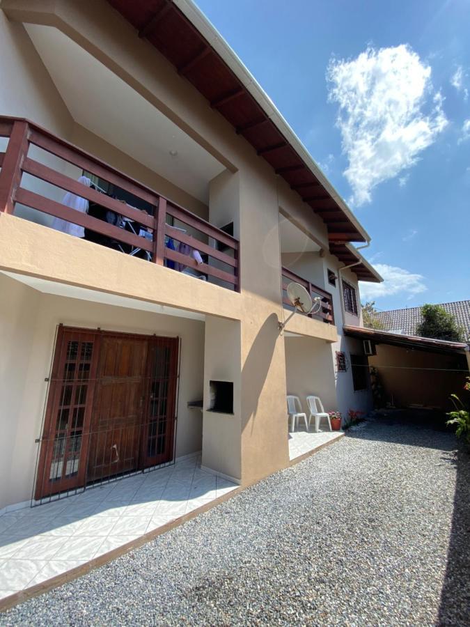 Apartamentos Vo Lela Bombinhas Kültér fotó
