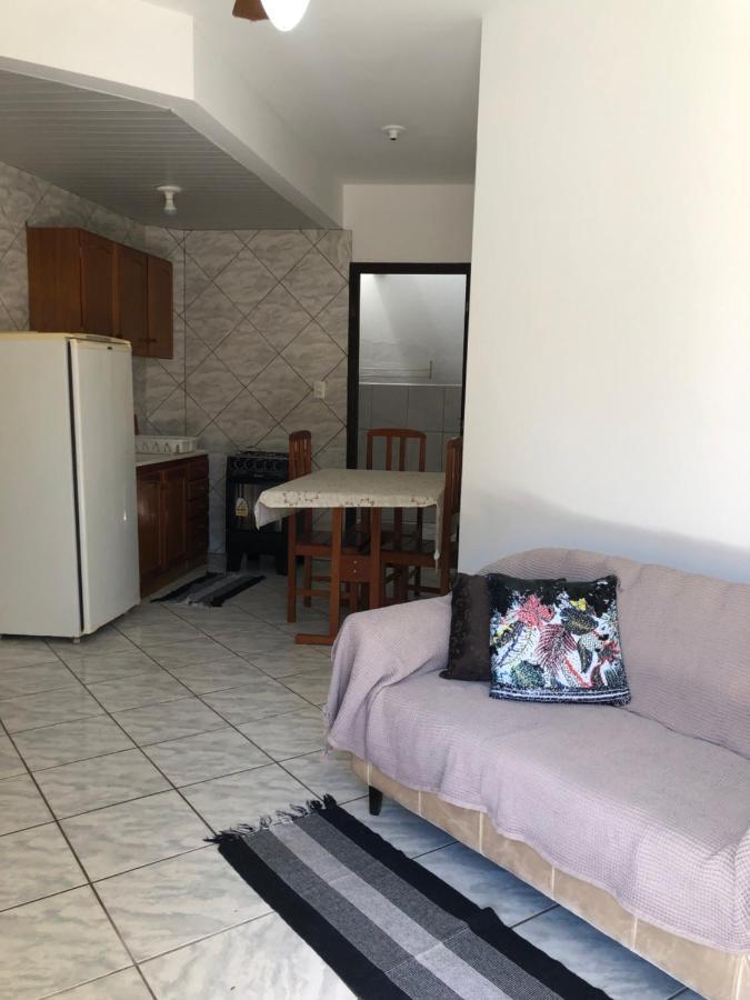 Apartamentos Vo Lela Bombinhas Kültér fotó
