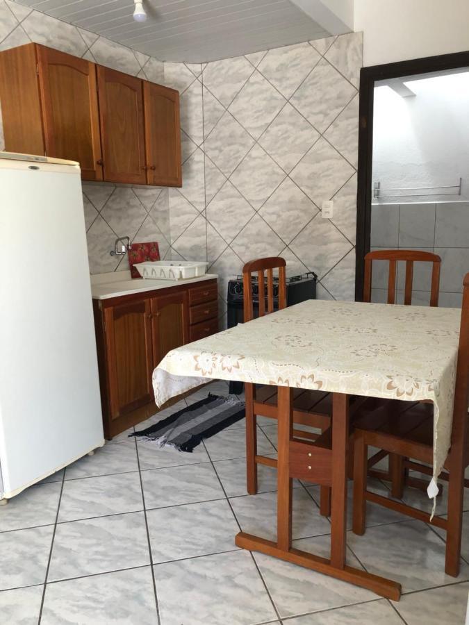 Apartamentos Vo Lela Bombinhas Kültér fotó